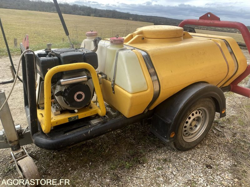 Nettoyeur haute-pression Diesel sur remorque BRENDON BB1000 - ماكينة غسيل ضغط عالي: صور 3 Nettoyeur haute-pression Diesel sur remorque BRENDON BB1000 - ماكينة غسيل ضغط عالي: صور 3