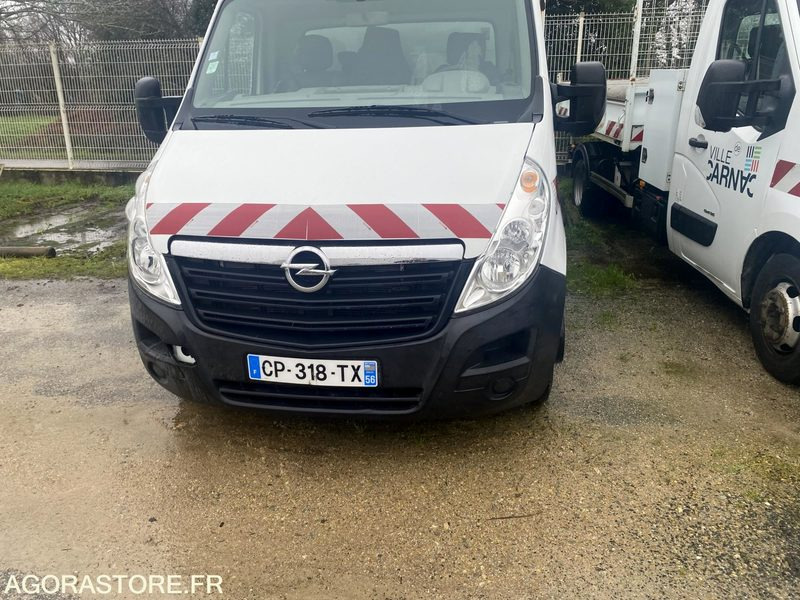 Opel Movano - 2013 - 133999kms - CP318TX - قلاب صغير: صور 2 Opel Movano - 2013 - 133999kms - CP318TX - قلاب صغير: صور 2
