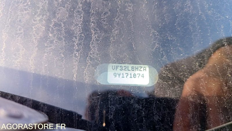 PEUGEOT 206+ - 2010 - 220473 KM - AK-595-AJ - سيارة: صور 5 PEUGEOT 206+ - 2010 - 220473 KM - AK-595-AJ - سيارة: صور 5