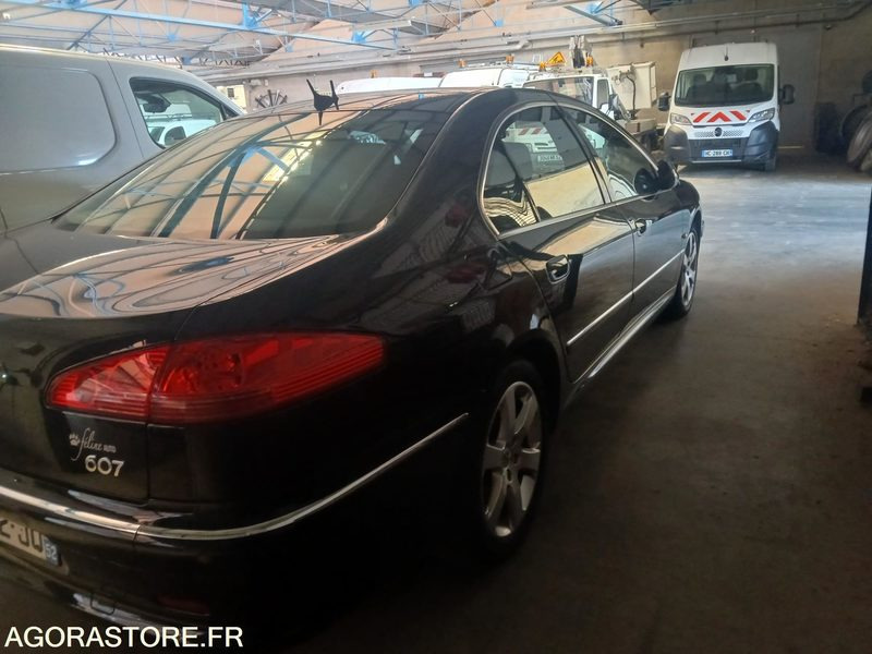PEUGEOT 607 - سيارة: صور 2 PEUGEOT 607 - سيارة: صور 2
