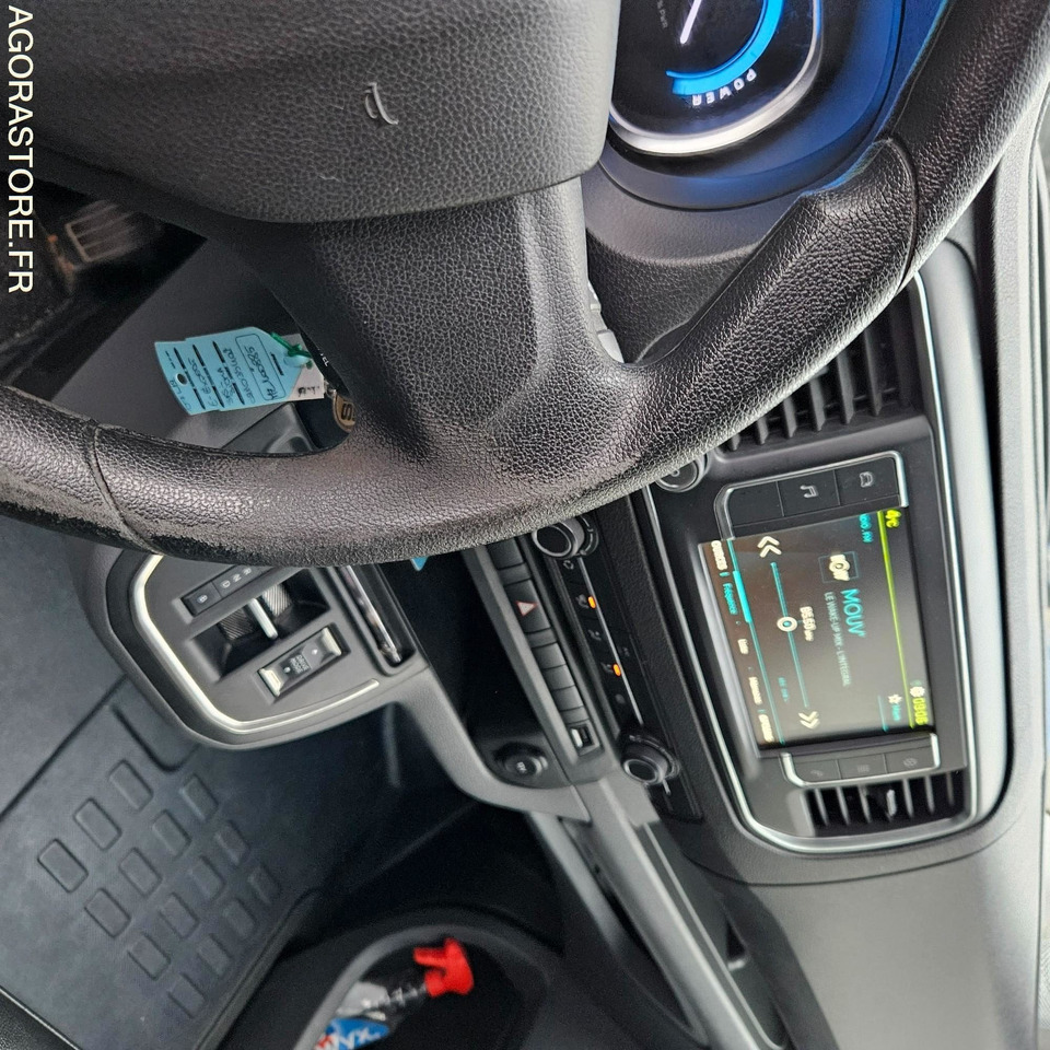 PEUGEOT EXPERT - 2021 - 42 882km - فان, فان كهربائية: صور 3 PEUGEOT EXPERT - 2021 - 42 882km - فان, فان كهربائية: صور 3