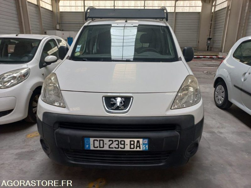 PEUGEOT PARTNER CD-239-BA - فان المدمجة: صور 1 PEUGEOT PARTNER CD-239-BA - فان المدمجة: صور 1