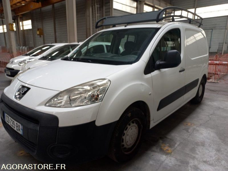 PEUGEOT PARTNER CD-239-BA - فان المدمجة: صور 3 PEUGEOT PARTNER CD-239-BA - فان المدمجة: صور 3