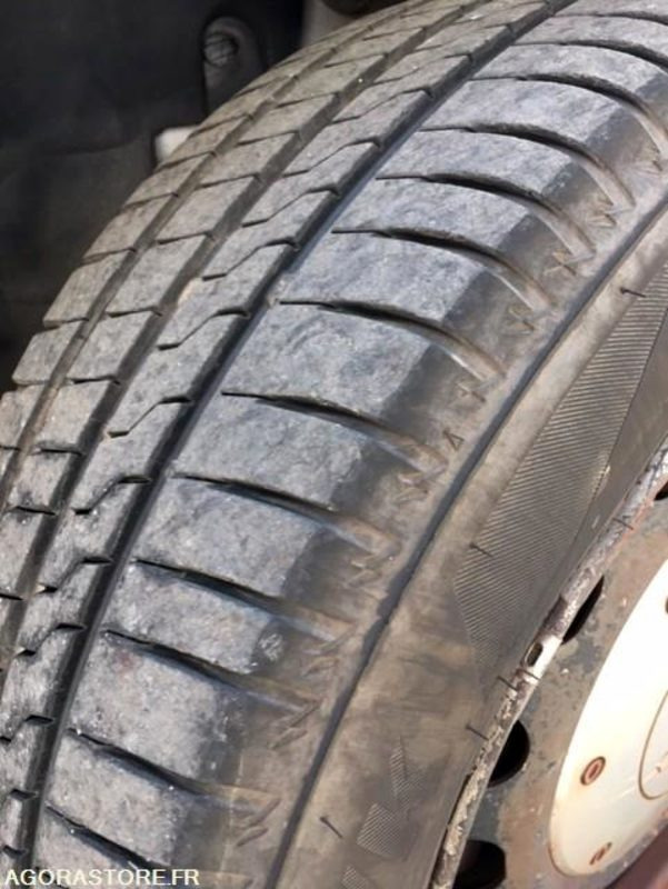 فان المدمجة PEUGEOT PARTNER HDI 16 (B9): صور 20