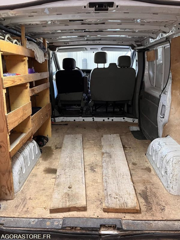 PRIX TTC 0%TVA - RENAULT TRAFIC 2008 2.0 DCI 214.000KM MOTEUR ECHANGE STANDARD - فان: صور 3 PRIX TTC 0%TVA - RENAULT TRAFIC 2008 2.0 DCI 214.000KM MOTEUR ECHANGE STANDARD - فان: صور 3
