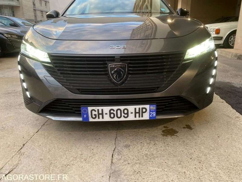 PRIX TTC PEUGEOT 308 III (P5) SW 1.5 BlueHDi 16V EAT8 S&S 130 Boîte automatique - سيارة ستيشن: صور 4 PRIX TTC PEUGEOT 308 III (P5) SW 1.5 BlueHDi 16V EAT8 S&S 130 Boîte automatique - سيارة ستيشن: صور 4