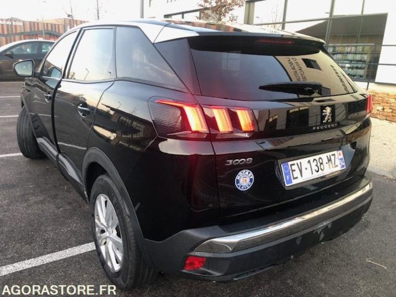 Peugeot 3008 BlueHdi 120 S&S Allure Business BOITE AUTO EAT8 - Courroie faite - سيارة: صور 4 Peugeot 3008 BlueHdi 120 S&S Allure Business BOITE AUTO EAT8 - Courroie faite - سيارة: صور 4