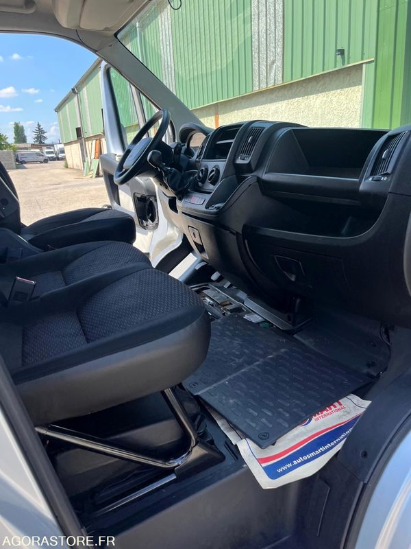 Peugeot Boxer L1H2 330 L1H1 2L Bluehdi - 2017 - 139 950km - الشاحنات الصغيرة المبردة: صور 5 Peugeot Boxer L1H2 330 L1H1 2L Bluehdi - 2017 - 139 950km - الشاحنات الصغيرة المبردة: صور 5