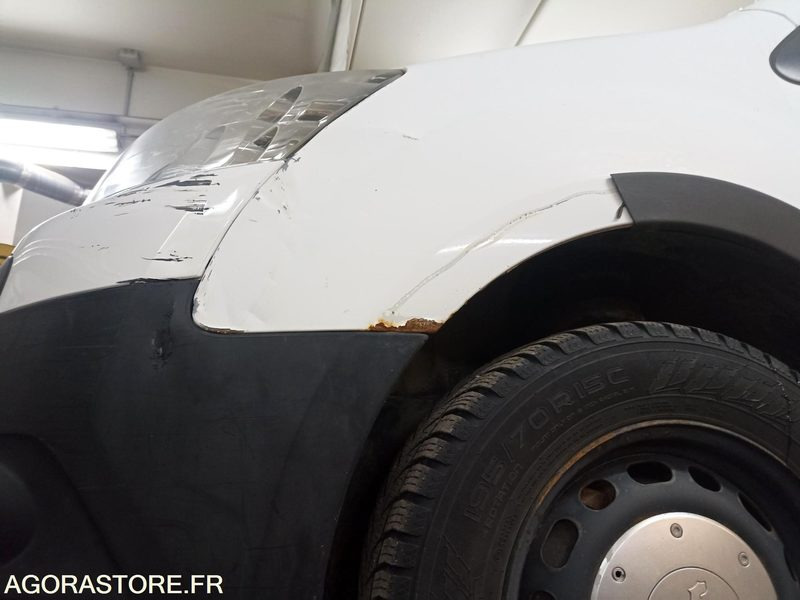 Peugeot Partner (pour pièces) - فان المدمجة: صور 2 Peugeot Partner (pour pièces) - فان المدمجة: صور 2