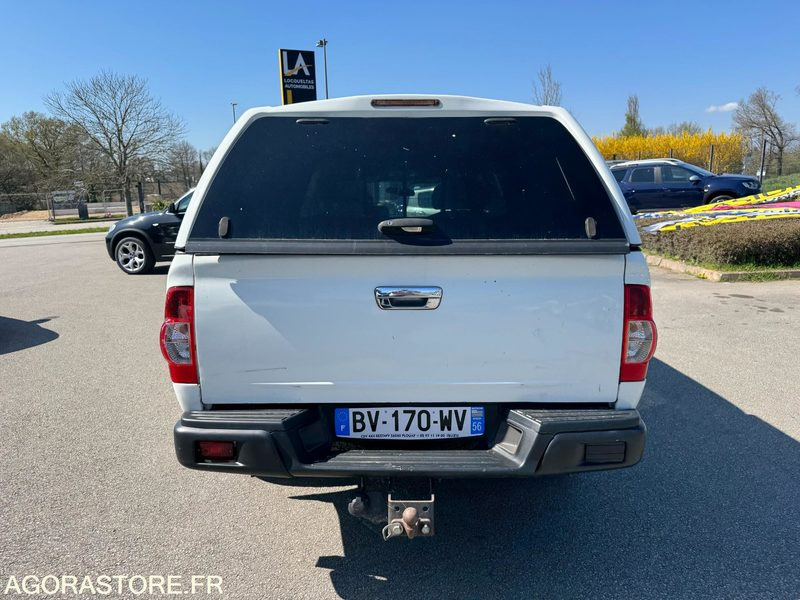 Pick-up ISUZU Dmax - 2011 - 147 383km - الشاحنات الصغيرة: صور 4 Pick-up ISUZU Dmax - 2011 - 147 383km - الشاحنات الصغيرة: صور 4