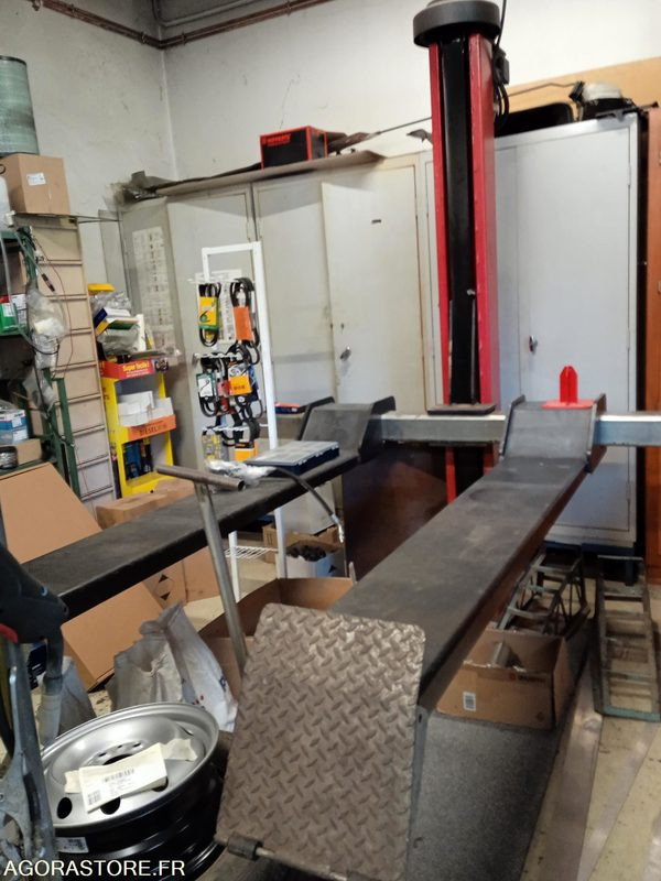 Pont électromécanique mono-colonne - الأدوات والمعدات: صور 2 Pont électromécanique mono-colonne - الأدوات والمعدات: صور 2