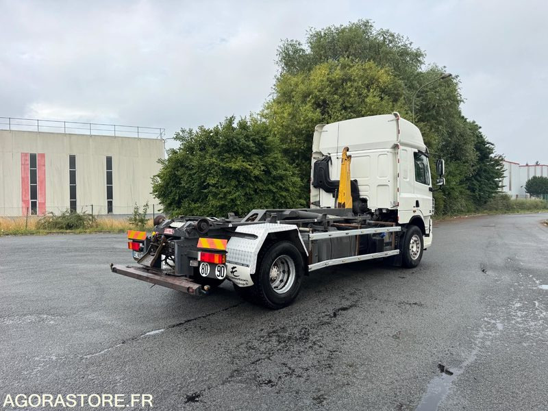 Porteur DAF CF460 19T Ampliroll GUIMA - 2009 - 801000km - شاحنة: صور 3 Porteur DAF CF460 19T Ampliroll GUIMA - 2009 - 801000km - شاحنة: صور 3