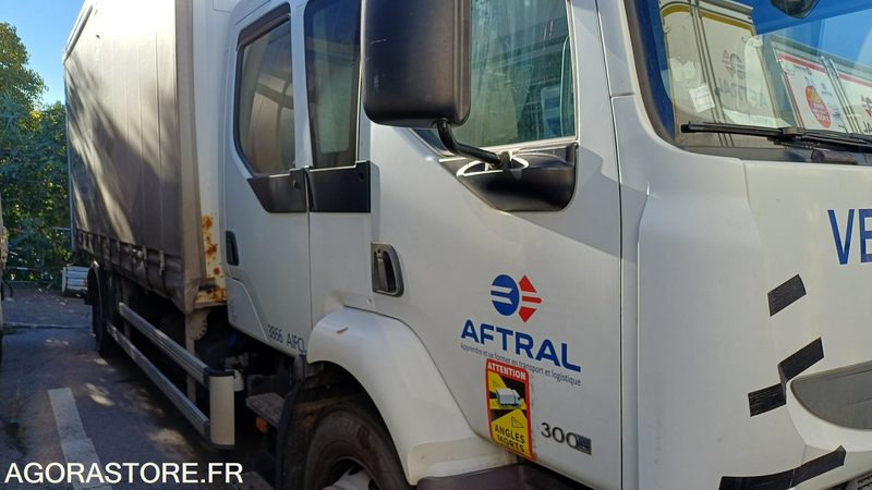 Porteur MIDLUM 290DXI - 2012 - 402501 kms (3866/CL-261-EP) - شاحنة: صور 2 Porteur MIDLUM 290DXI - 2012 - 402501 kms (3866/CL-261-EP) - شاحنة: صور 2