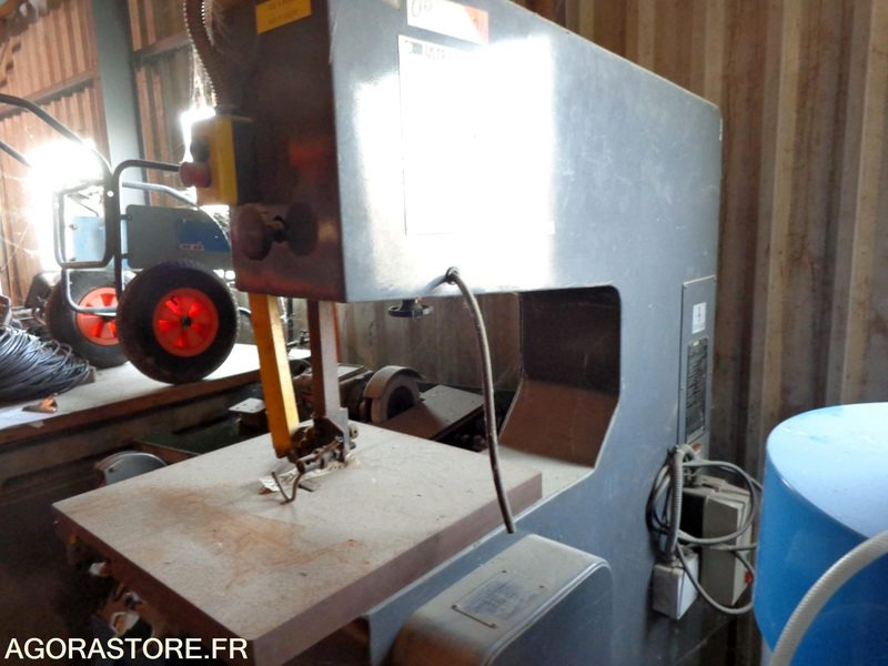 RARE SCIE a ruban verticale a métaux ULTRA - منشار شريطي معدني: صور 1 RARE SCIE a ruban verticale a métaux ULTRA - منشار شريطي معدني: صور 1