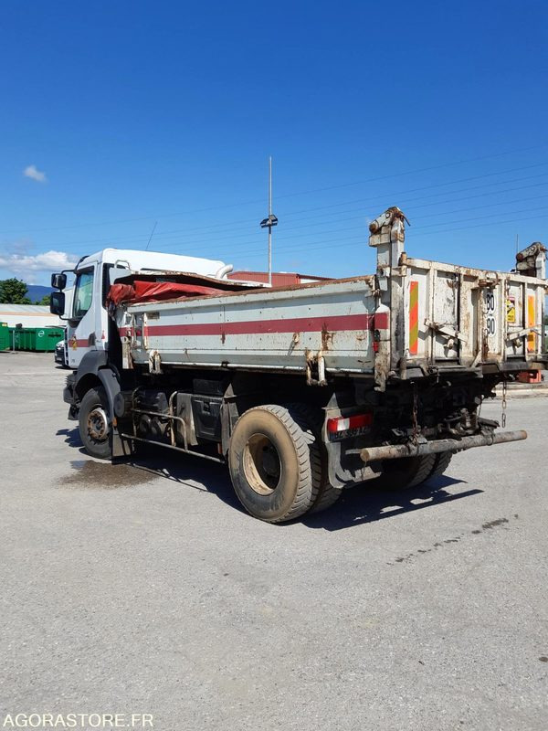 RENAULT 4x2 - KERAX 370 - 2008 / 274 727 km ( M5992 ) - شاحنة: صور 5 RENAULT 4x2 - KERAX 370 - 2008 / 274 727 km ( M5992 ) - شاحنة: صور 5