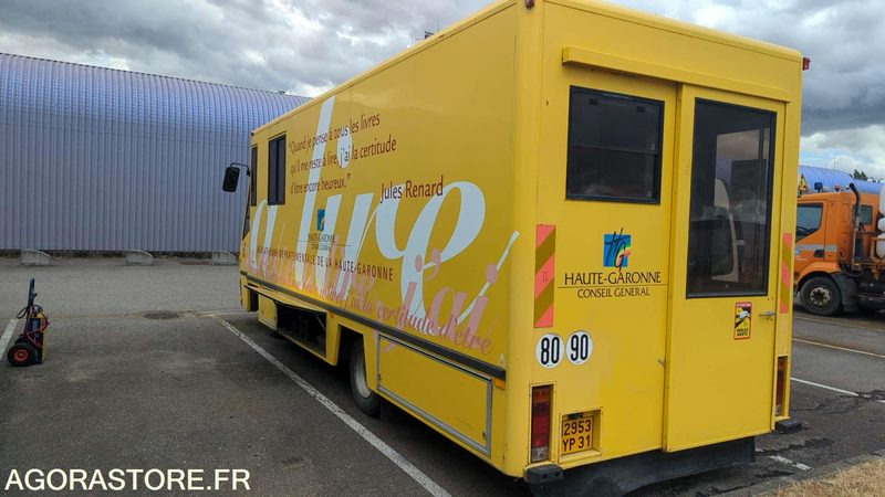 RENAULT BIBLIOBUS 1995 - صغيرة, ميكروباص: صور 1 RENAULT BIBLIOBUS 1995 - صغيرة, ميكروباص: صور 1