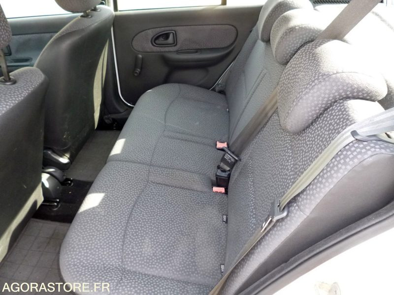 RENAULT CLIO 1.5 DCI - 2007 - سيارة: صور 5 RENAULT CLIO 1.5 DCI - 2007 - سيارة: صور 5
