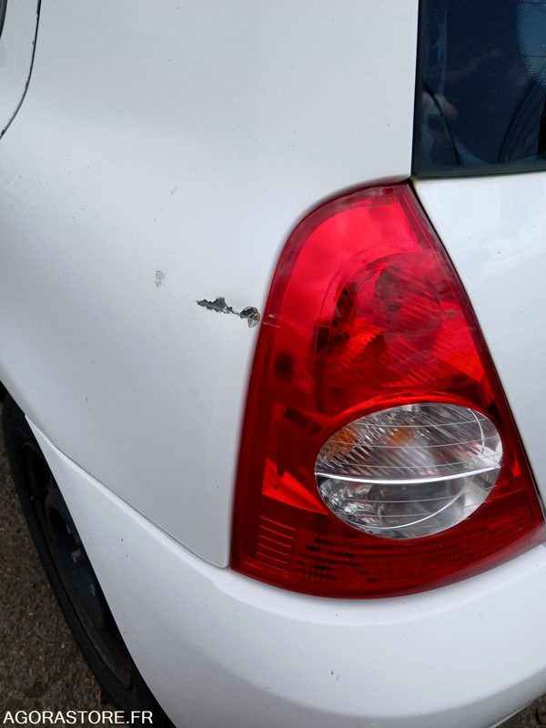 RENAULT CLIO - 2008 - 111037 KMS - سيارة: صور 5 RENAULT CLIO - 2008 - 111037 KMS - سيارة: صور 5