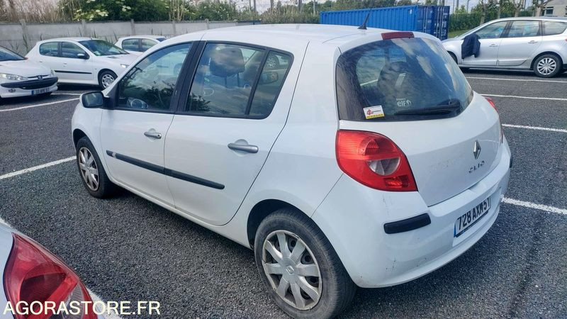 RENAULT CLIO - 2008 - 139089kms - سيارة: صور 2 RENAULT CLIO - 2008 - 139089kms - سيارة: صور 2