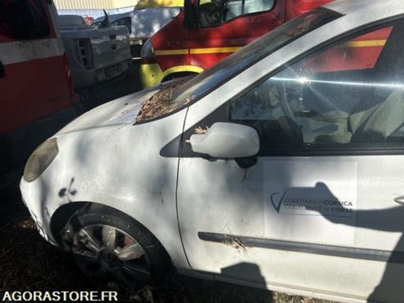 RENAULT CLIO - 2008 - 260000KM - 3664GX2A - سيارة: صور 5 RENAULT CLIO - 2008 - 260000KM - 3664GX2A - سيارة: صور 5