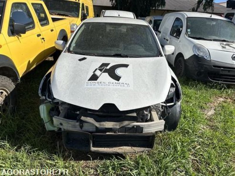 RENAULT CLIO - 2014 - 169502KM - DL008WA - سيارة: صور 1 RENAULT CLIO - 2014 - 169502KM - DL008WA - سيارة: صور 1
