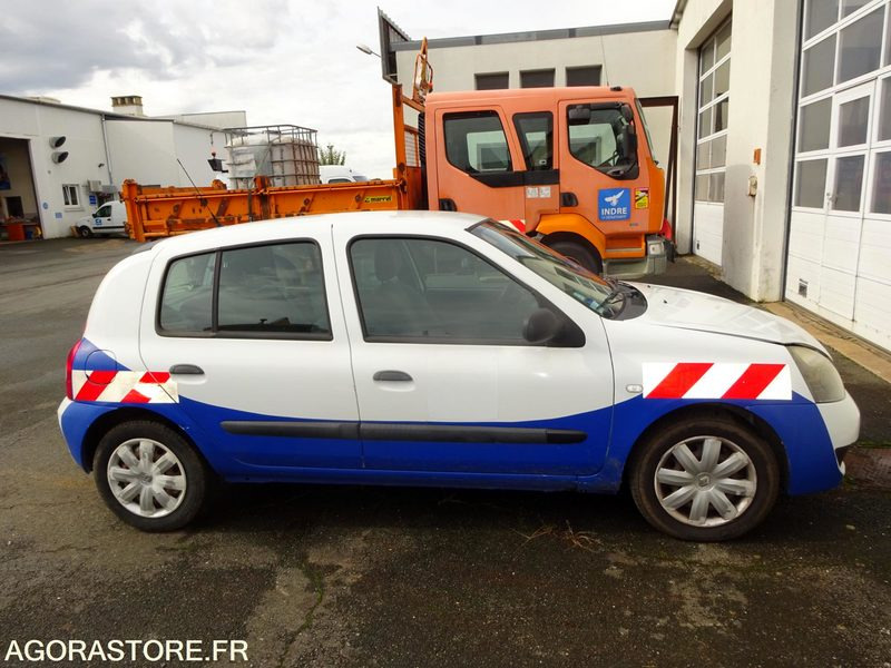 RENAULT CLIO - سيارة: صور 4 RENAULT CLIO - سيارة: صور 4