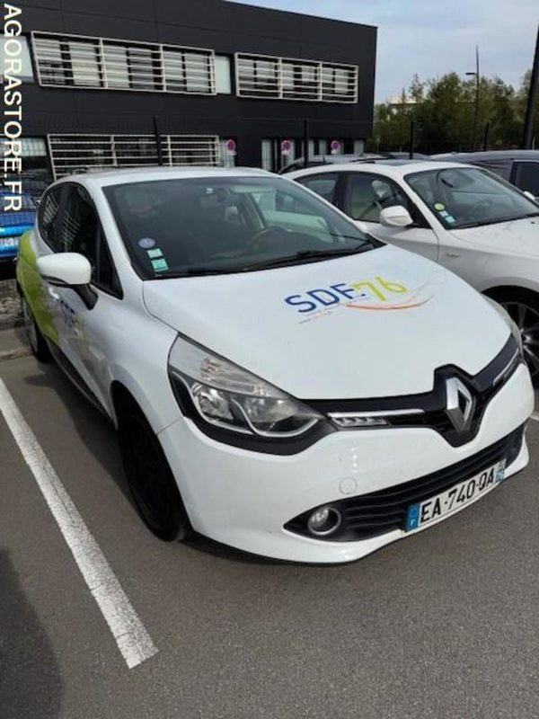 RENAULT CLIO - سيارة: صور 1 RENAULT CLIO - سيارة: صور 1