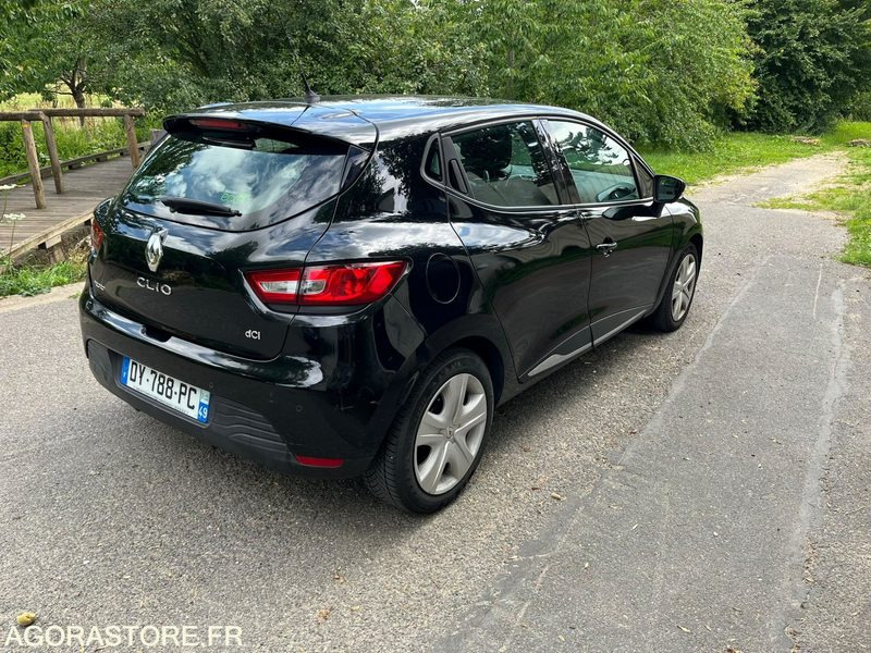 RENAULT Clio IV 5 portes 1.5 dCi 90cv Business 2015 135000 km - سيارة: صور 4 RENAULT Clio IV 5 portes 1.5 dCi 90cv Business 2015 135000 km - سيارة: صور 4