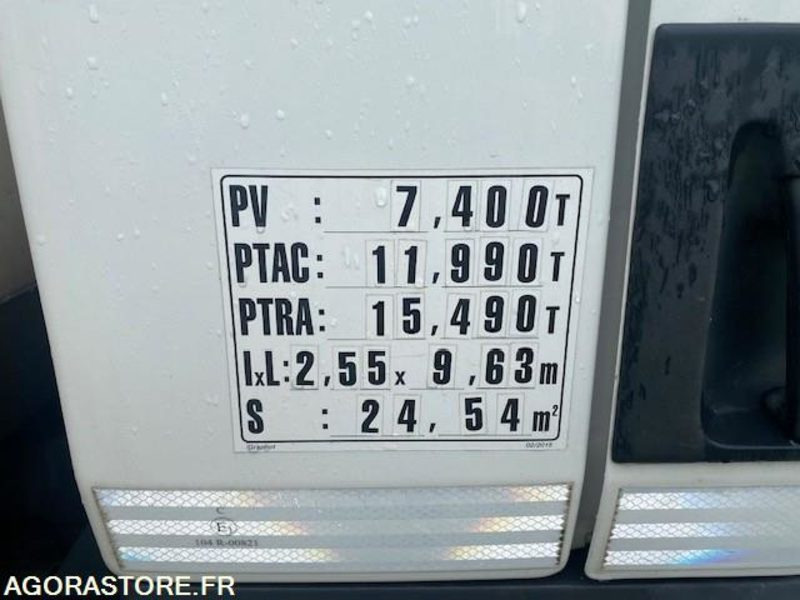 RENAULT FOURGON HAYON D12 - 2017 - 300 000km - شاحنة: صور 3 RENAULT FOURGON HAYON D12 - 2017 - 300 000km - شاحنة: صور 3