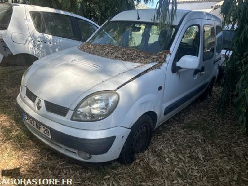 RENAULT KANGOO - 2005 - 260300KM - 5693HF2B - فان المدمجة: صور 5 RENAULT KANGOO - 2005 - 260300KM - 5693HF2B - فان المدمجة: صور 5