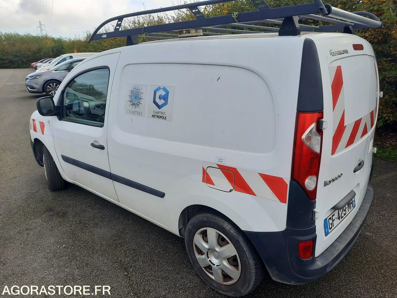 RENAULT KANGOO - 2008 - 115 135KM - NON ROULANT - فان المدمجة: صور 3 RENAULT KANGOO - 2008 - 115 135KM - NON ROULANT - فان المدمجة: صور 3