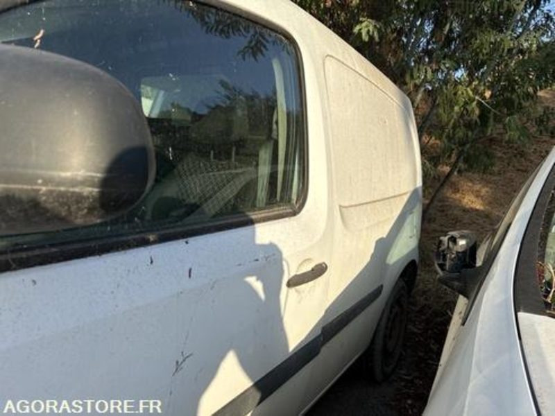 RENAULT KANGOO - 2013 - 240380km - CW581ZG - فان المدمجة: صور 5 RENAULT KANGOO - 2013 - 240380km - CW581ZG - فان المدمجة: صور 5