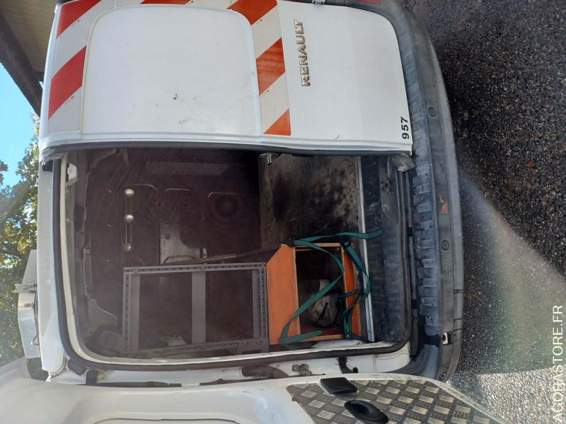 RENAULT KANGOO / REF SCP : 957 - فان: صور 5 RENAULT KANGOO / REF SCP : 957 - فان: صور 5