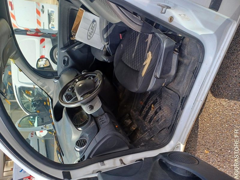 RENAULT KANGOO / REF SCP : 959 - فان: صور 3 RENAULT KANGOO / REF SCP : 959 - فان: صور 3