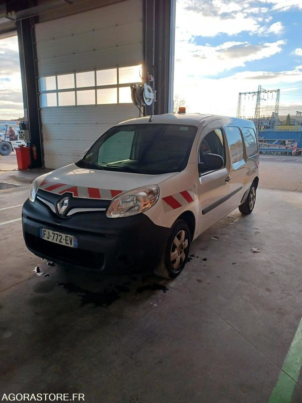 RENAULT KANGOO diesel - Année 2019 - 297.500 km - فان المدمجة: صور 3 RENAULT KANGOO diesel - Année 2019 - 297.500 km - فان المدمجة: صور 3