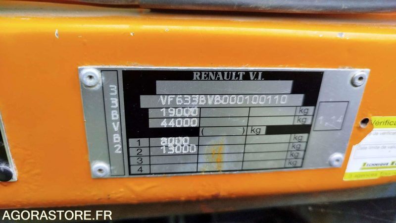 RENAULT KERAX 4x4 2002 - 187922km - DF594PZ - شاحنة جرار: صور 5 RENAULT KERAX 4x4 2002 - 187922km - DF594PZ - شاحنة جرار: صور 5