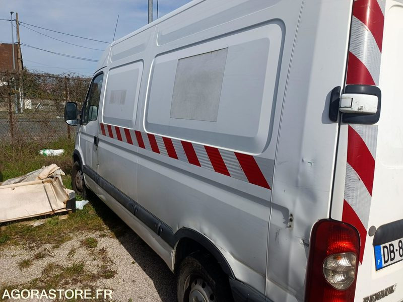 RENAULT MASTER - 2004 - 185782km - فان: صور 2 RENAULT MASTER - 2004 - 185782km - فان: صور 2