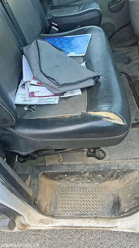 RENAULT MASTER - 2010 / 268452KM (AJ050VL) - فان: صور 2 RENAULT MASTER - 2010 / 268452KM (AJ050VL) - فان: صور 2