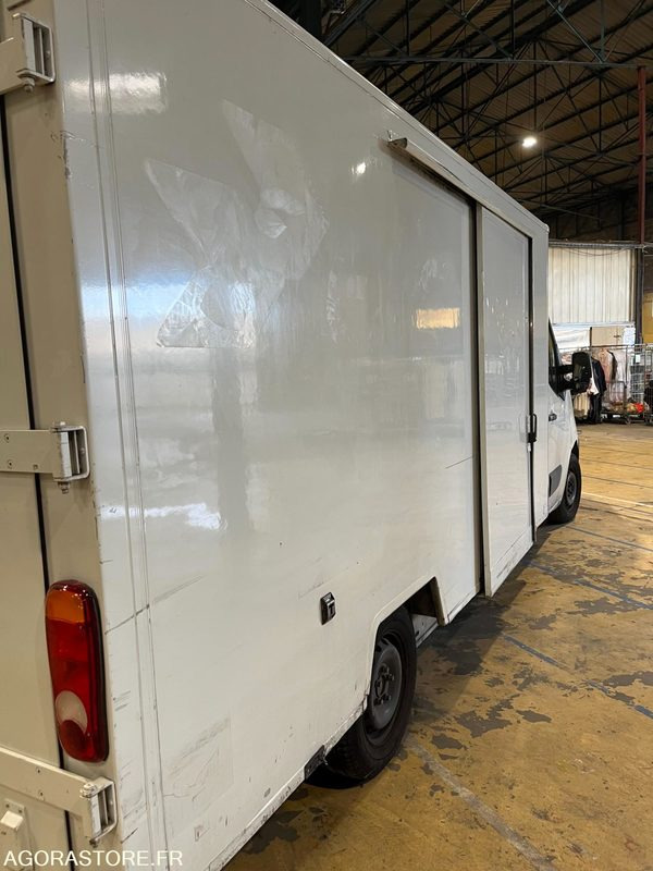 RENAULT MASTER - 2013 - 130914 Kms - فان: صور 5 RENAULT MASTER - 2013 - 130914 Kms - فان: صور 5