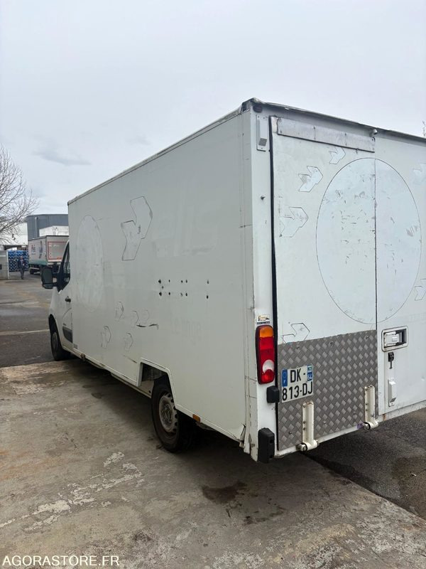 RENAULT - MASTER - 2014 / 292400 / VEHICULE NON ROULANT - فان: صور 2 RENAULT - MASTER - 2014 / 292400 / VEHICULE NON ROULANT - فان: صور 2