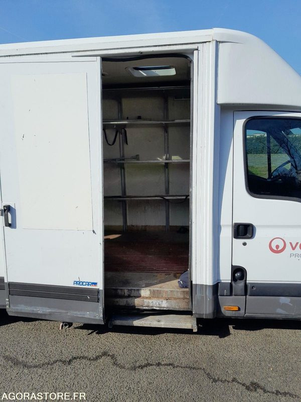 RENAULT MASTER GO - 2007 / 105461 KM (1311-VPIDF-66ICAM571X) - فان: صور 4 RENAULT MASTER GO - 2007 / 105461 KM (1311-VPIDF-66ICAM571X) - فان: صور 4