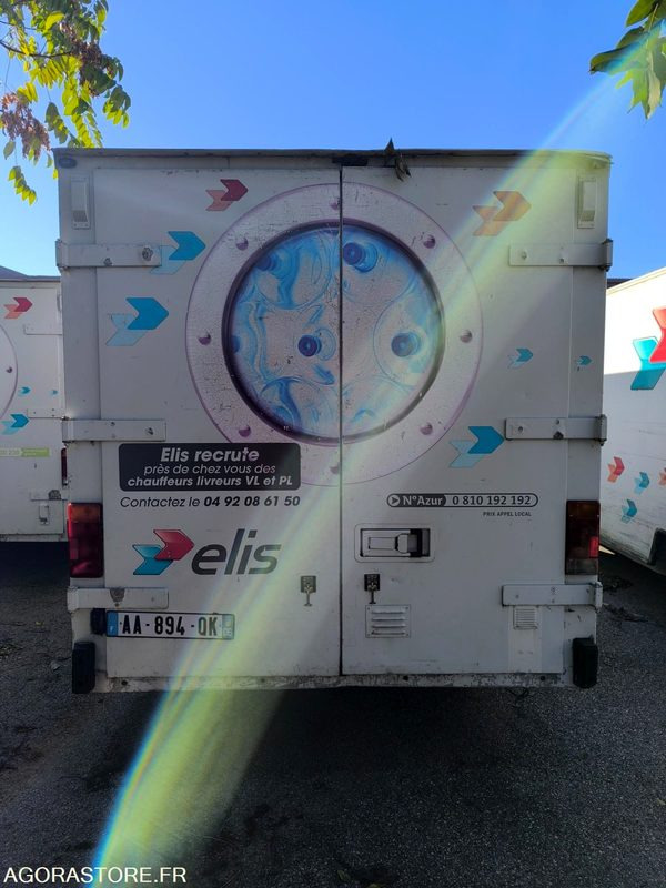 RENAULT MASTER II - 2009 - 379563 Kms - فان: صور 5 RENAULT MASTER II - 2009 - 379563 Kms - فان: صور 5