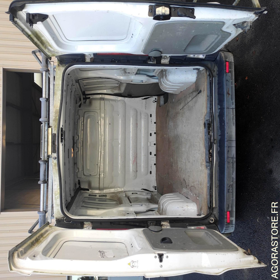 تأجير RENAULT - TRAFIC - 2012 / 213372 KMS (CA-930-LH) RENAULT - TRAFIC - 2012 / 213372 KMS (CA-930-LH): صور 10 تأجير RENAULT - TRAFIC - 2012 / 213372 KMS (CA-930-LH) RENAULT - TRAFIC - 2012 / 213372 KMS (CA-930-LH): صور 10