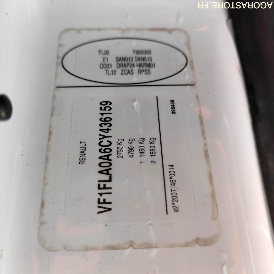 تأجير RENAULT - TRAFIC - 2012 / 213372 KMS (CA-930-LH) RENAULT - TRAFIC - 2012 / 213372 KMS (CA-930-LH): صور 9 تأجير RENAULT - TRAFIC - 2012 / 213372 KMS (CA-930-LH) RENAULT - TRAFIC - 2012 / 213372 KMS (CA-930-LH): صور 9