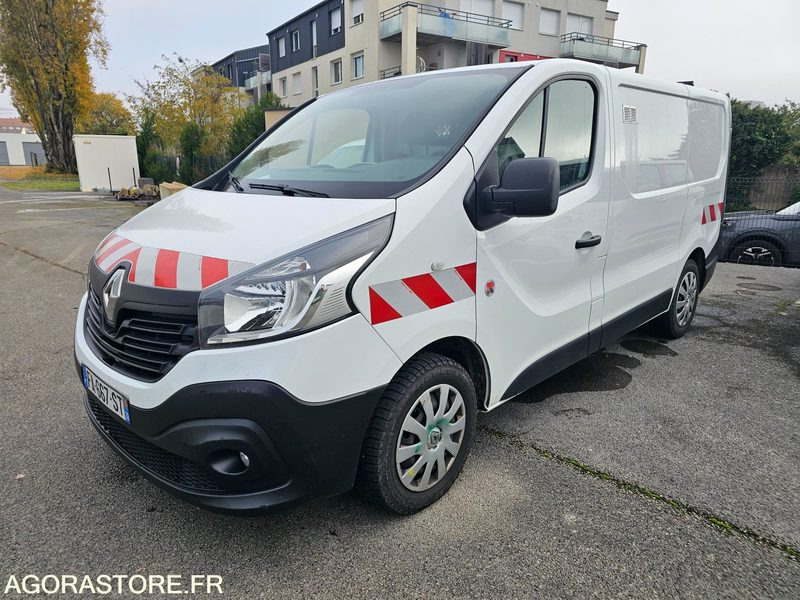 RENAULT TRAFIC - 2018 - 173355KM - FA667ST - فان: صور 1 RENAULT TRAFIC - 2018 - 173355KM - FA667ST - فان: صور 1