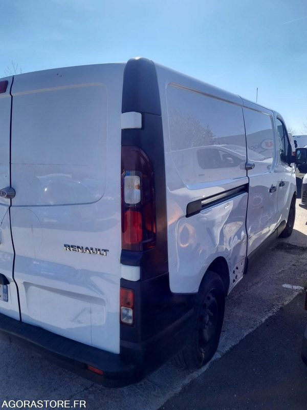 RENAULT TRAFIC - 2021 - 35781 Kms - فان: صور 4 RENAULT TRAFIC - 2021 - 35781 Kms - فان: صور 4
