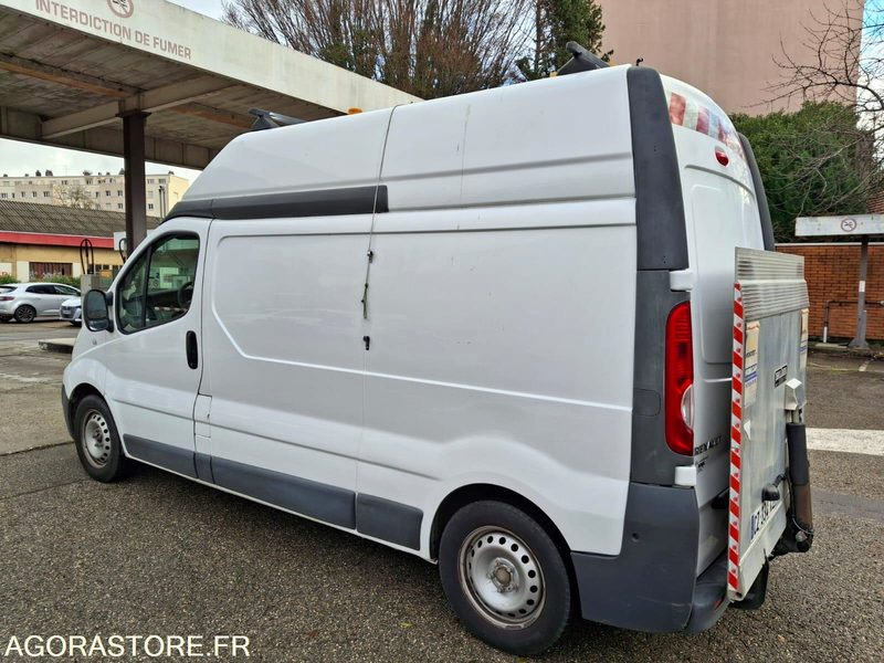 RENAULT TRAFIC GAZ BICARBURATION. - فان: صور 3 RENAULT TRAFIC GAZ BICARBURATION. - فان: صور 3