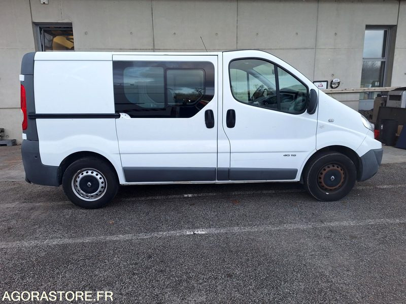 RENAULT TRAFIC L1H1 _ 2 places _ Diesel - فان: صور 2 RENAULT TRAFIC L1H1 _ 2 places _ Diesel - فان: صور 2