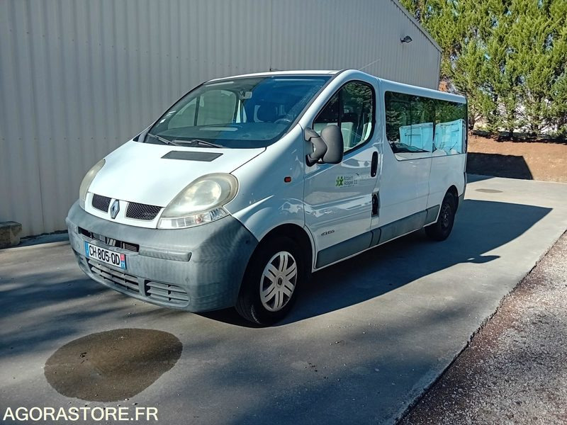 RENAULT TRAFIC VP DCI 100 TPMR - 134000km - 2006 - فان: صور 1 RENAULT TRAFIC VP DCI 100 TPMR - 134000km - 2006 - فان: صور 1
