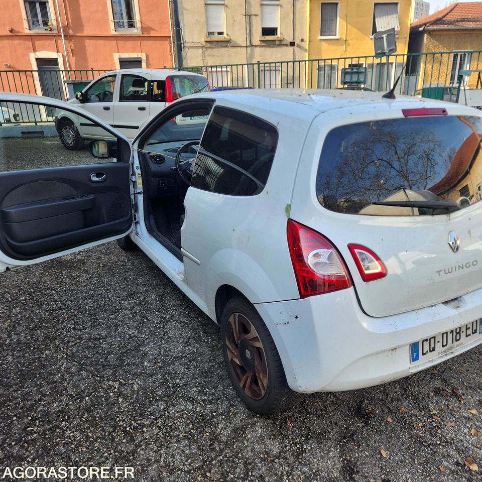 RENAULT TWINGO - سيارة: صور 3 RENAULT TWINGO - سيارة: صور 3